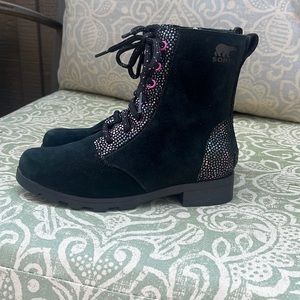Girls Sorel Emelie Boots Size 3